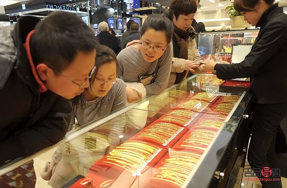 各金店黄金报价(各金店黄金报价一样吗)