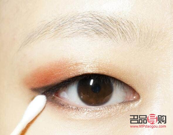 单眼皮如何让眼睛变大(单眼皮如何让眼睛变大学生版)