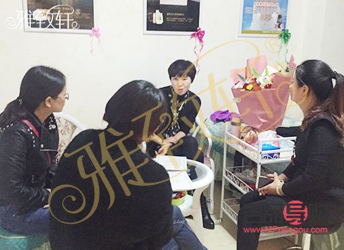 美容院没人怎么办(美容院店里没人怎么办)