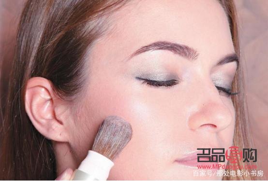 如何有效隔离彩妆(如何有效隔离彩妆的方法)