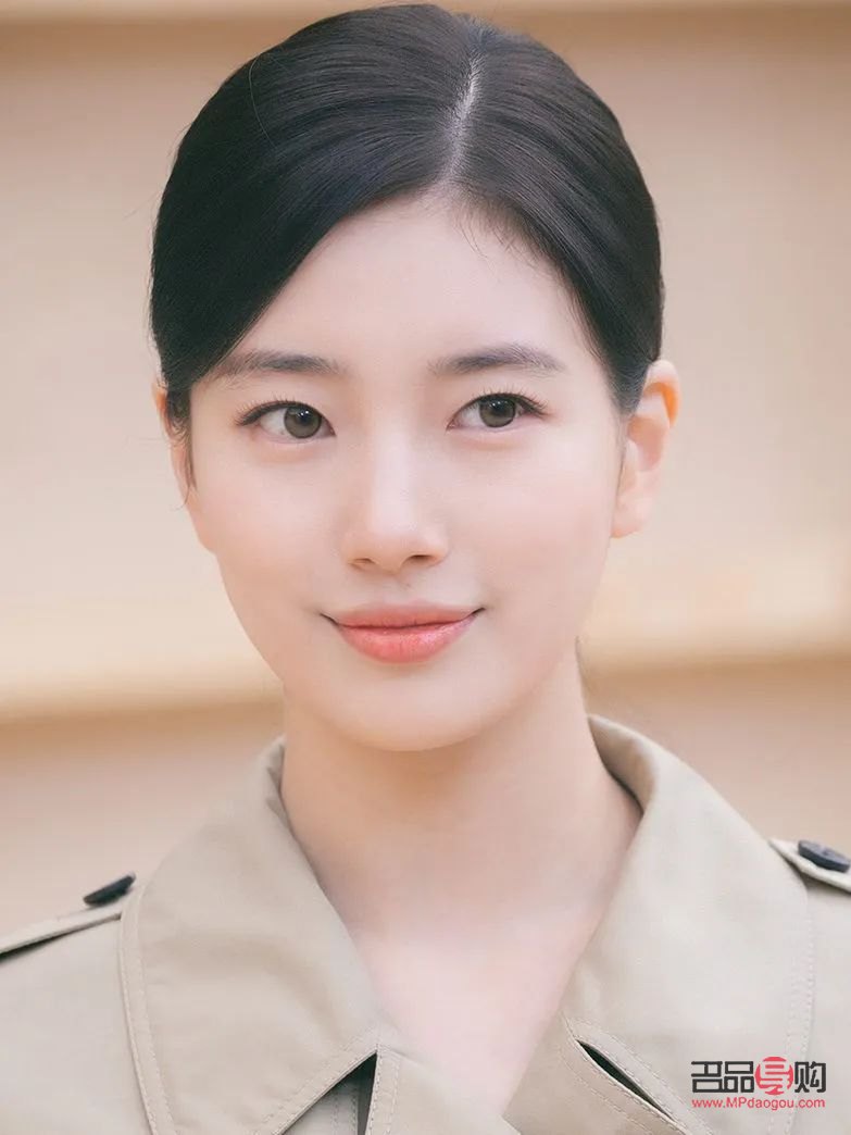 <h3>彩妆技巧：如何巧妙掩饰肿眼，打造迷人眼妆</h3>