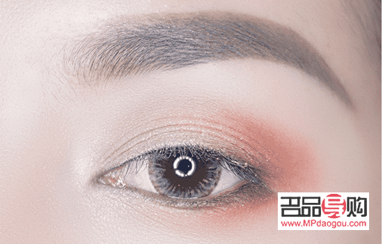 画眼妆的步骤视频教程图片(画眼妆的步骤视频教程图片大全)