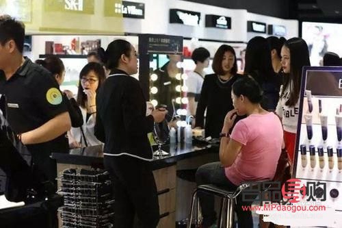 店铺怎么推销彩妆(店铺怎么推销彩妆呢)