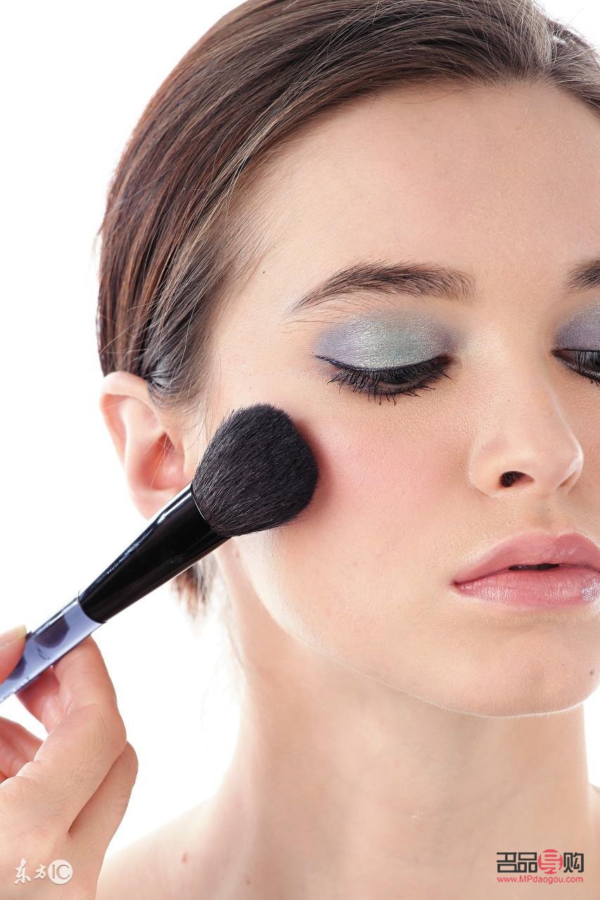 如何快速消耗彩妆(如何快速消耗彩妆的脂肪)