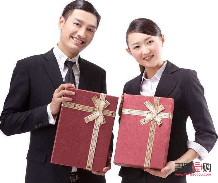 送领导就职礼物合适吗(送领导就职礼物合适吗女生)