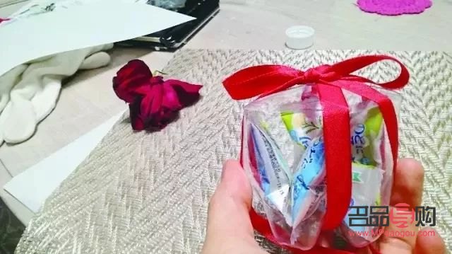 小礼物塑料瓶怎么做(小礼物塑料瓶怎么做的)