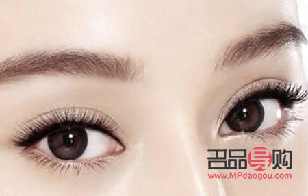 <h3>双眼皮魅力:打造电眼成女神的秘诀</h3> <h3>双眼皮魅力:打造电眼成女神的秘诀</h3>