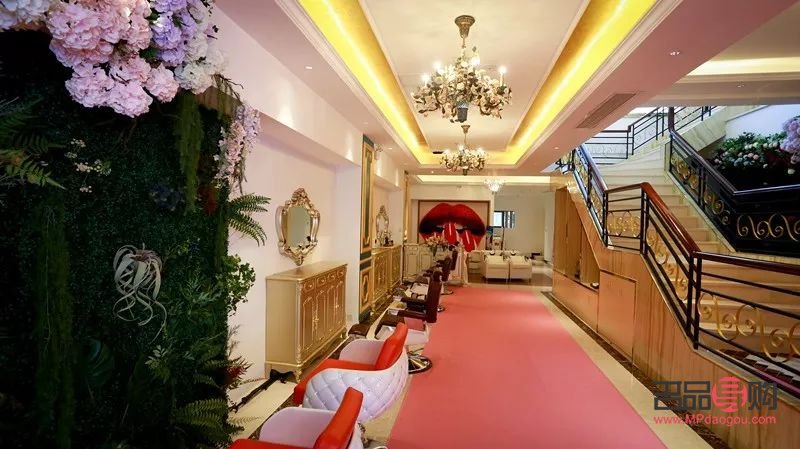 <h3>平湖美容院之：优雅之美美容院</h3>