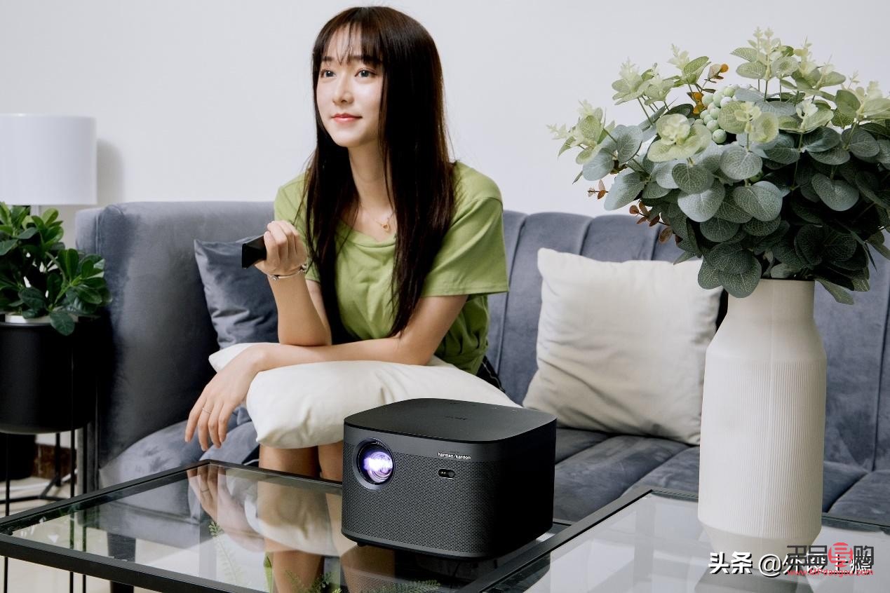 <h3>简单又漂亮可爱的眼睛画法教程</h3>