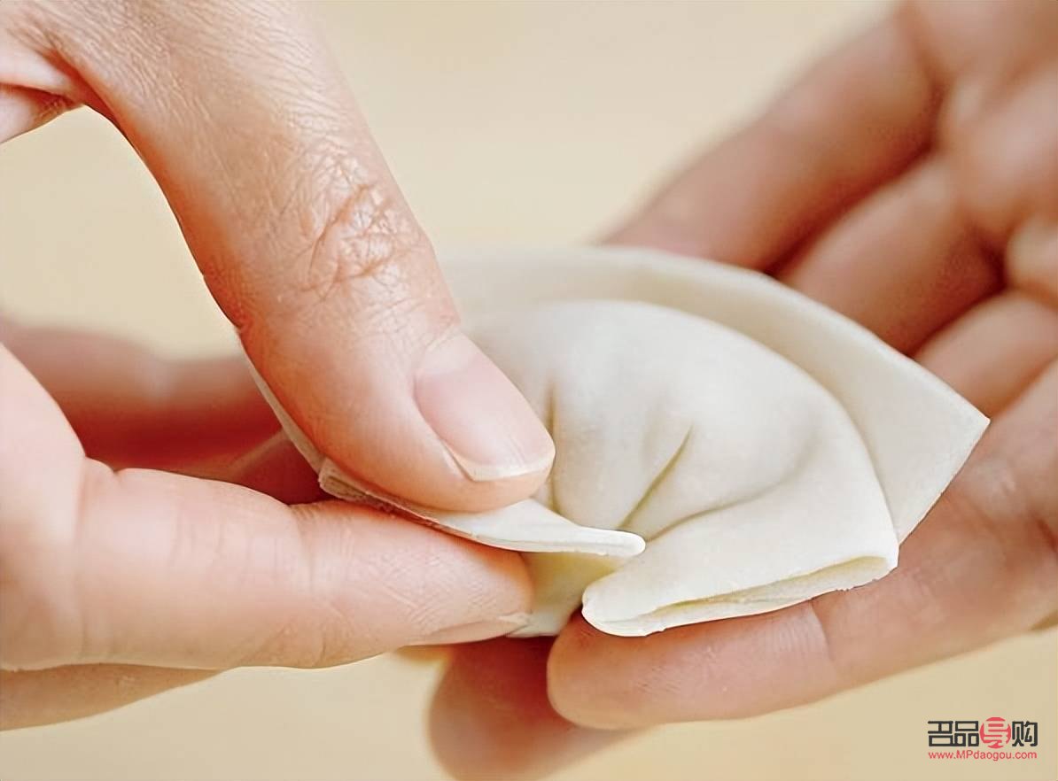 <h3>抄手怎么包礼物——一份详尽的指南</h3>