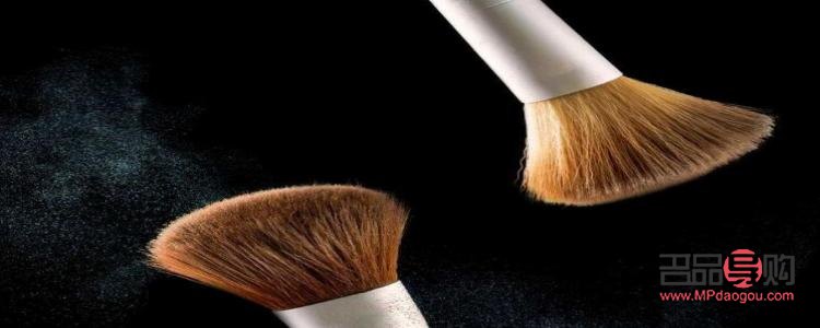 彩妆刷如何区分(彩妆刷如何区分真假)