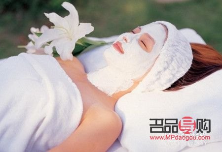 如何在家做美容图(如何在家做美容图片大全)