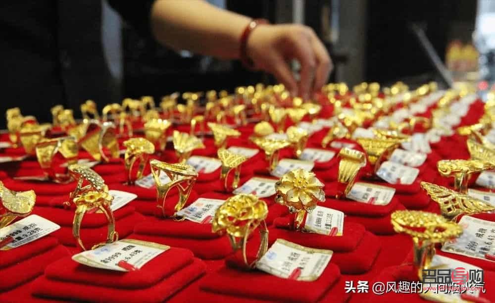 金店的黄金怎么辨别真假(金店的黄金怎么辨别真假视频)