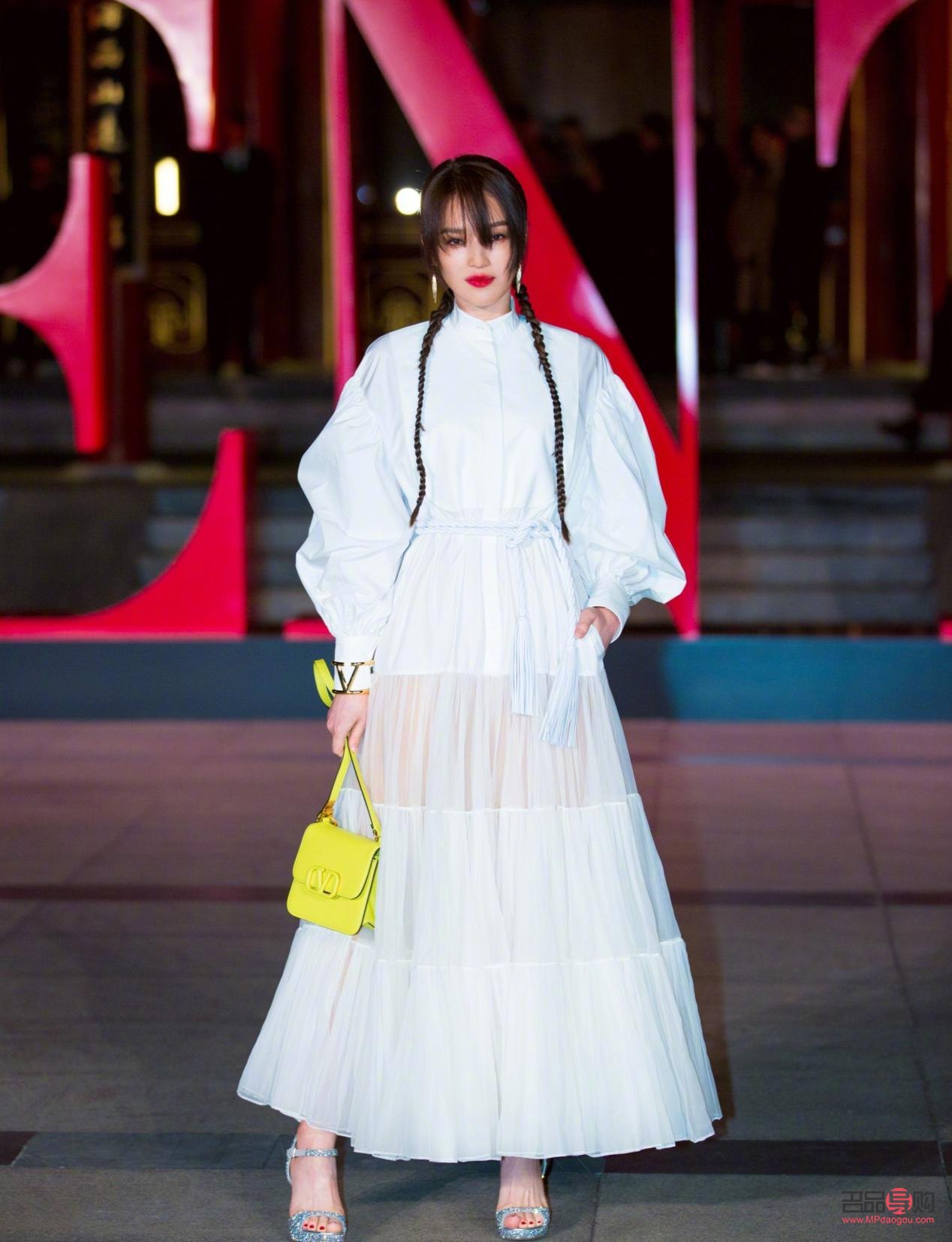 眼部怎样化妆显得年轻(眼部怎样化妆显得年轻一点)