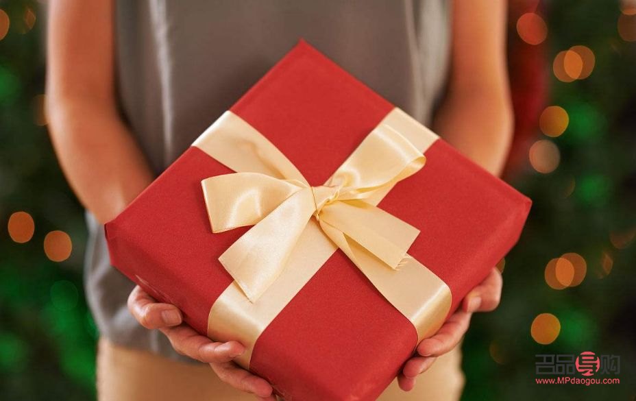 怎么向男生要礼物(怎么向男生要礼物话术)