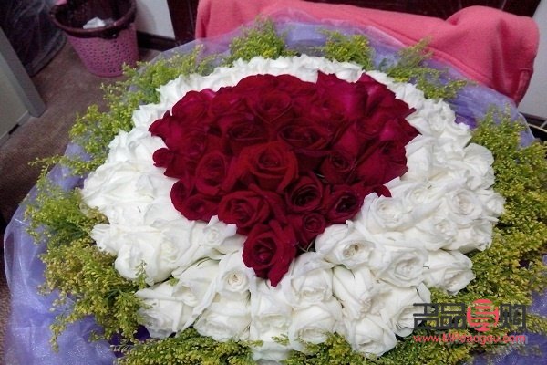 女生礼物有哪些(女生礼物有哪些类别)