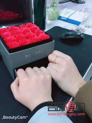 <h3>送哥哥什么礼物好？精心挑选，传递深情</h3>