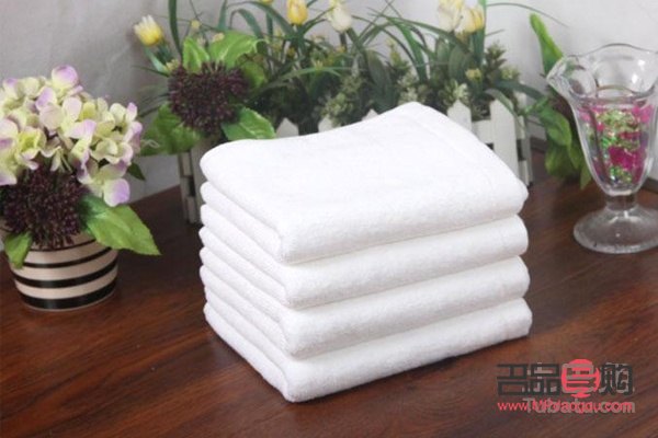 美容床发黄怎么办(美容床发黄怎么办啊)