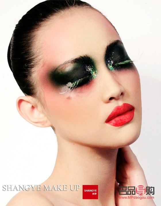 彩妆课堂怎么玩(彩妆课堂怎么玩视频)