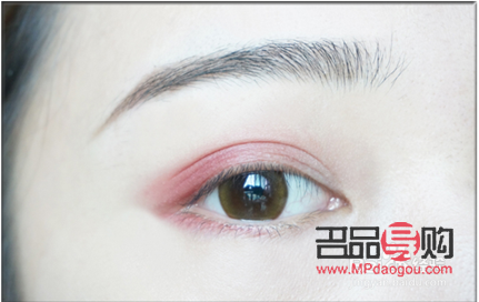 眼妆的必备化妆技巧(眼妆的必备化妆技巧是什么) 眼妆的必备化妆技巧(眼妆的必备化妆技巧是什么)