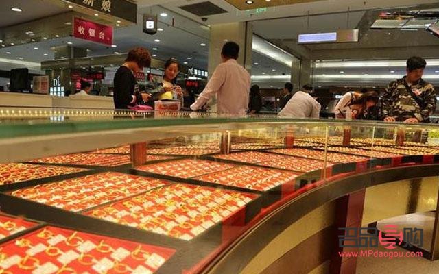 开一家金店需要多少投资(开黄金店利润有多大)