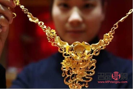 <h3>金店的千足金与万足金:珍贵金属的选择与鉴别</h3> <h3>金店的千足金与万足金:珍贵金属的选择与鉴别</h3>