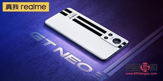 <h3>如何巧妙选择并赠送女生同学的礼物？</h3>