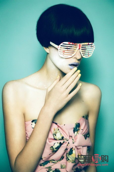 彩妆彩绘技巧大揭秘：打造绝美妆容的步骤与要点