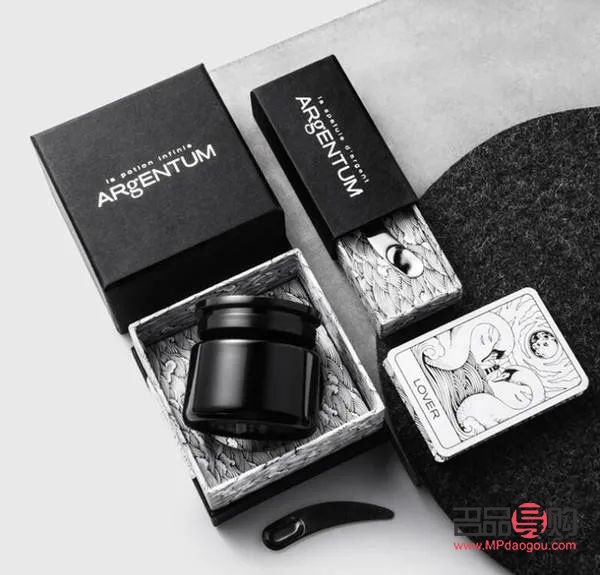 学彩妆怎么写总结(学彩妆怎么写总结报告)