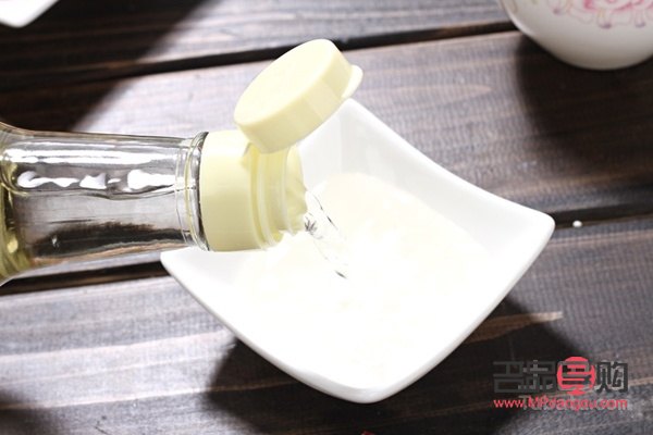 怎样使用白醋美容(怎样使用白醋美容仪视频)