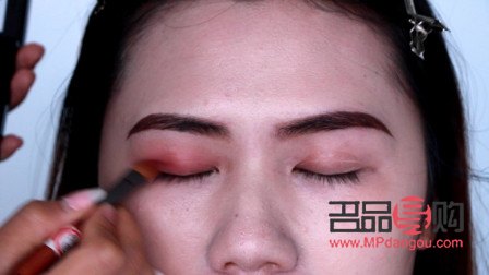 双眼皮画眼影怎么画(双眼皮画眼影怎么画视频) 双眼皮画眼影怎么画(双眼皮画眼影怎么画视频)