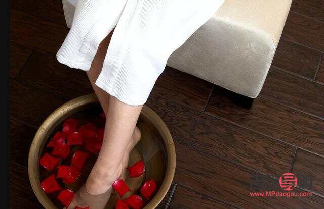 <h3>身体乳足部护理全攻略：呵护双足，从此步入健康</h3>