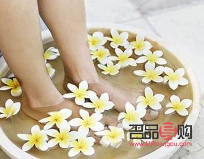 <h3>身体乳足部护理全攻略：呵护双足，从此步入健康</h3>