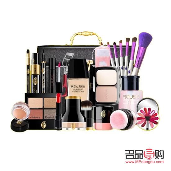 彩妆套装怎么选(彩妆套装怎么选择)