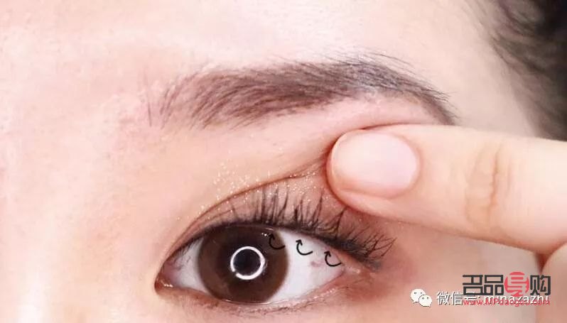 <h3>眼尾沟：魅力之眼的神秘印记</h3>