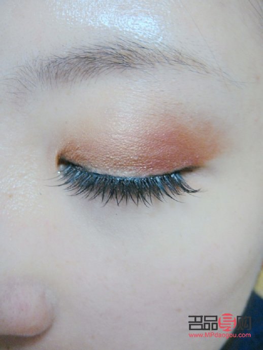 怎么画眼影妆(怎么画眼影妆容)