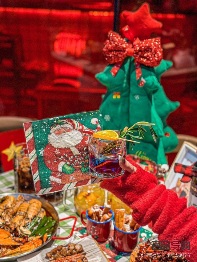 <h1>圣诞彩妆销售攻略：打造节日氛围，吸引顾客眼球</h1>