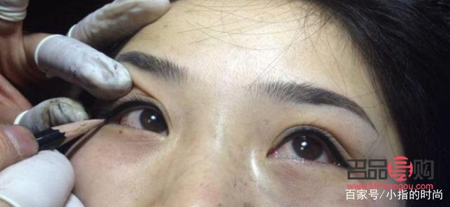 纹眼线怎么洗掉多少钱(纹眼线怎么洗掉视频)