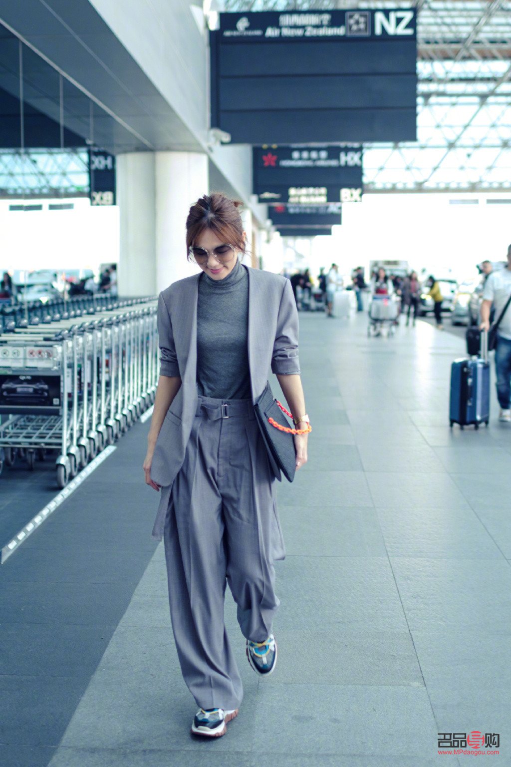 双眼皮有几种款式价格(双眼皮有哪几种款式)