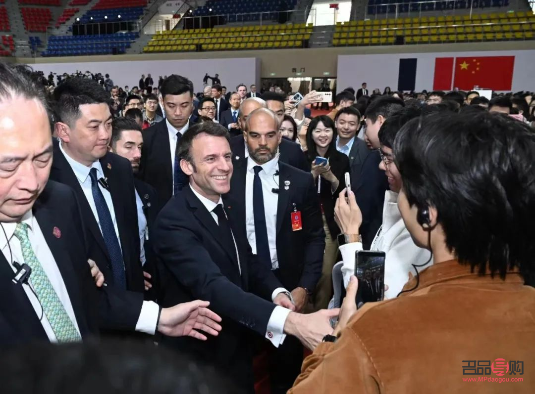 画眼线的(画眼线的作用)