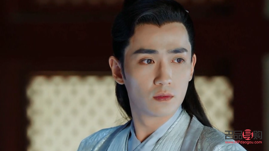 开扇双眼皮：魅力眼神的秘诀