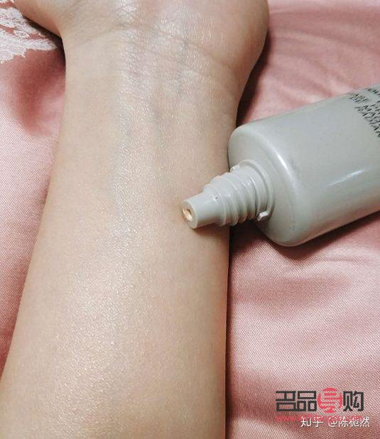 彩妆如何不浮粉(彩妆如何不浮粉呢)