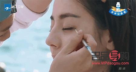 狗狗眼如何画眼线好看(狗狗眼如何画眼线好看图片)