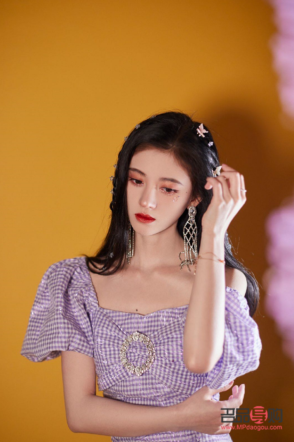 <h3>全面呵护之美：身体与秀发的日常护理秘籍</h3>