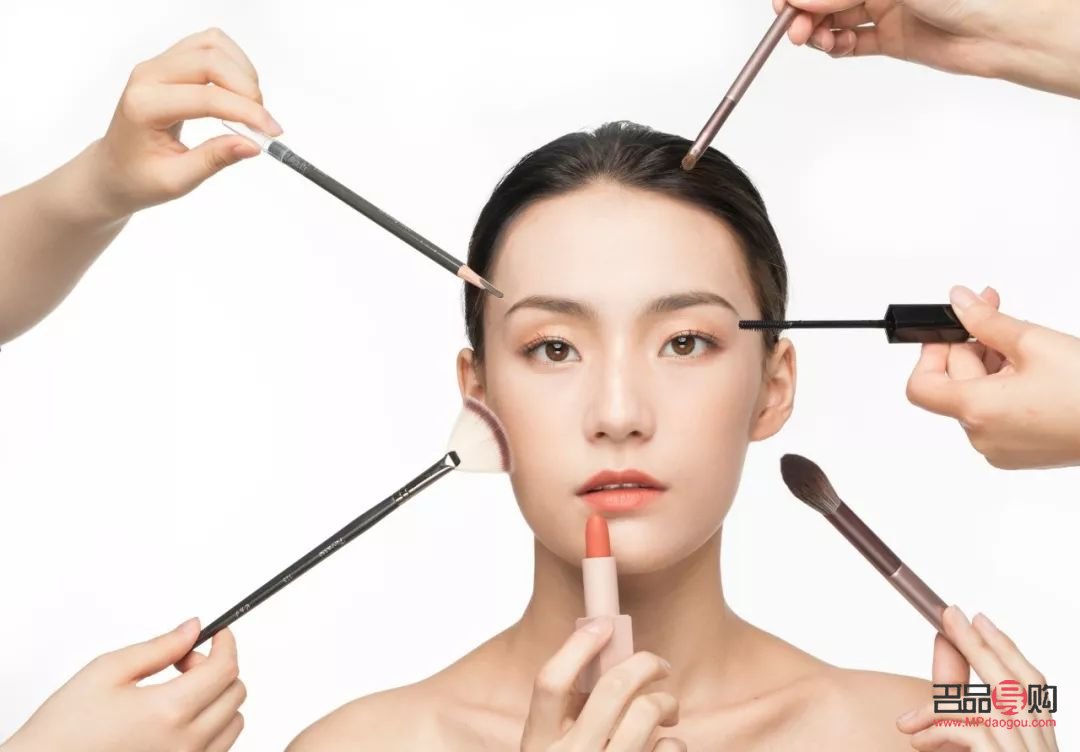 火星彩妆怎么化妆(火星彩妆怎么化妆视频)