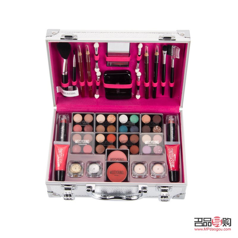 彩妆盒子怎么化妆(彩妆盒子怎么化妆的)