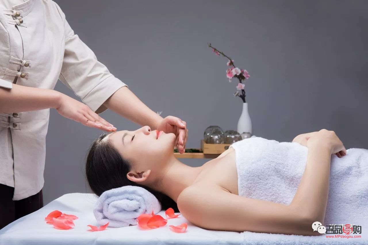 美容师怎么推销(美容师怎么推销自己)