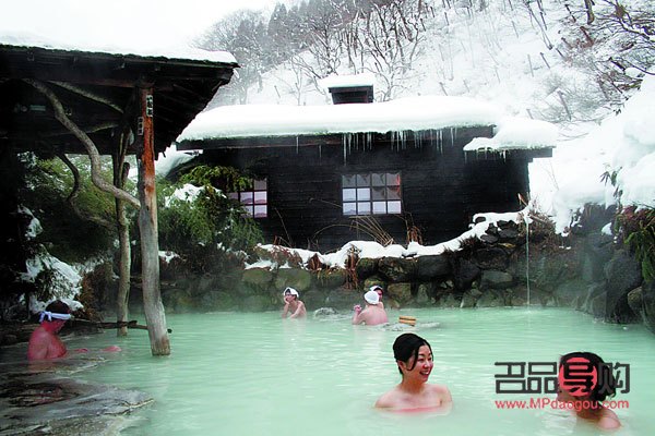 泡完温泉怎么护理身体(泡完温泉怎么护理身体好)