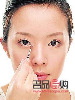 怎么画彩妆程序(怎么画彩妆程序图)