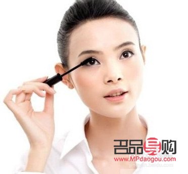 职业彩妆怎么化(职业彩妆怎么化妆好看)